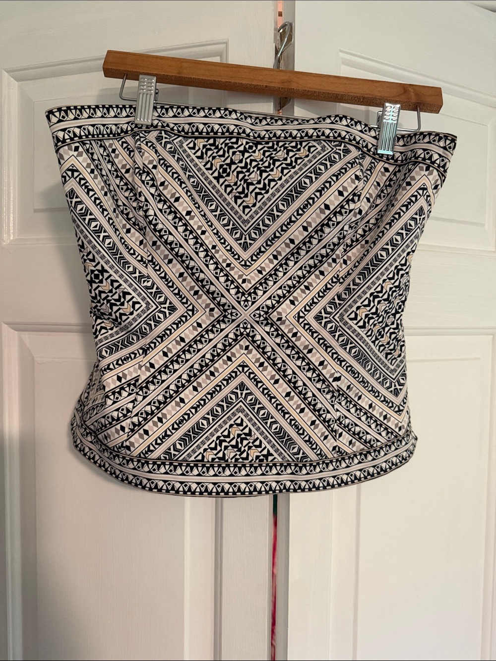 White House Black Market Black and White Strapless Geometric Print Camisole